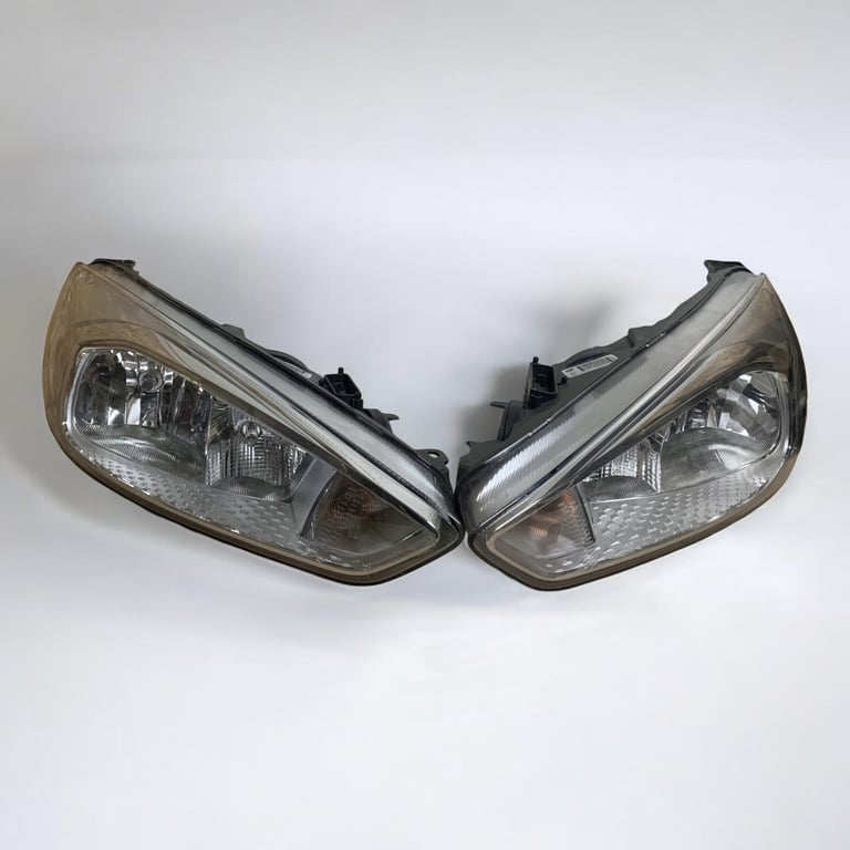 Frontscheinwerfer Ford Focus F1EB-13W029-AD F1EB-13W030-AD LED Rechts oder Links