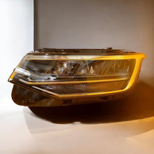 Laden Sie das Bild in den Galerie-Viewer, Frontscheinwerfer VW Tiguan 5NB941035G LED Links Scheinwerfer Headlight