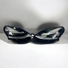 Laden Sie das Bild in den Galerie-Viewer, Frontscheinwerfer Tesla Model 3 1077375-50-B Full LED Rechts oder Links