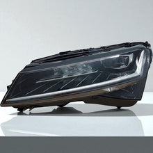 Laden Sie das Bild in den Galerie-Viewer, Frontscheinwerfer Skoda Superb III 3V1941015E Full LED Links Headlight