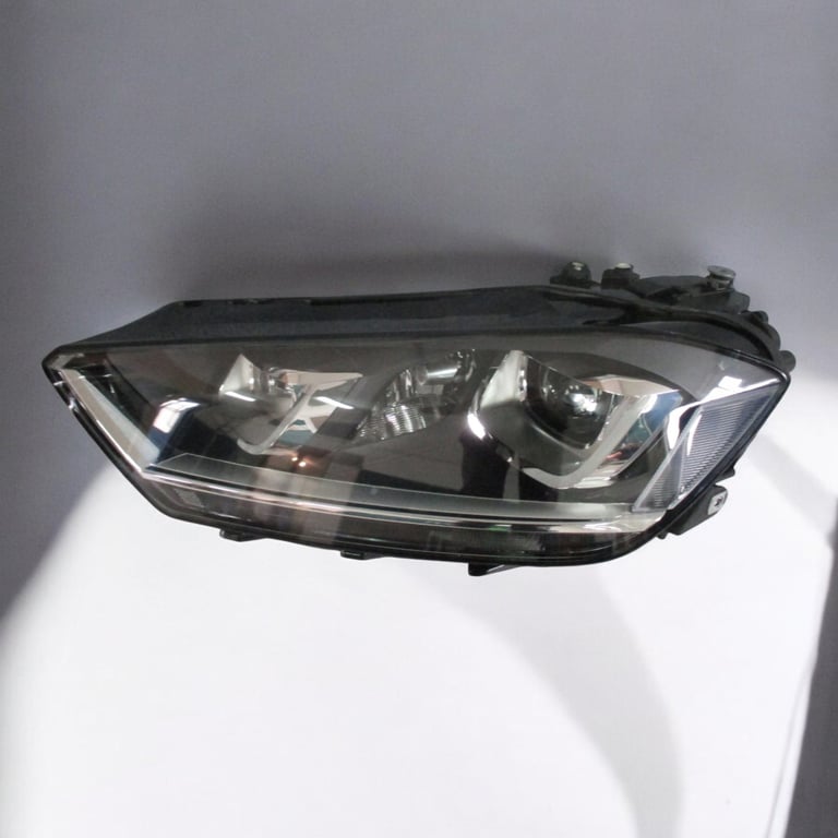 Frontscheinwerfer VW Golf Sportsvan 517941031B Xenon Links Headlight SCH3613329706ww