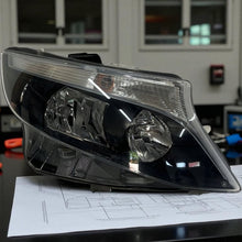 Laden Sie das Bild in den Galerie-Viewer, Frontscheinwerfer Mercedes-Benz Vito A44790677800 Rechts Scheinwerfer Headlight SCH1559327330qc