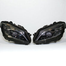 Load image into Gallery viewer, Frontscheinwerfer Mercedes-Benz W205 A2059061606 LED Rechts oder Links SCH6799584350aw