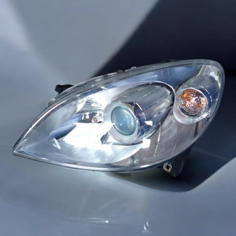 Frontscheinwerfer Mercedes-Benz W245 A1698201761 Links Scheinwerfer Headlight