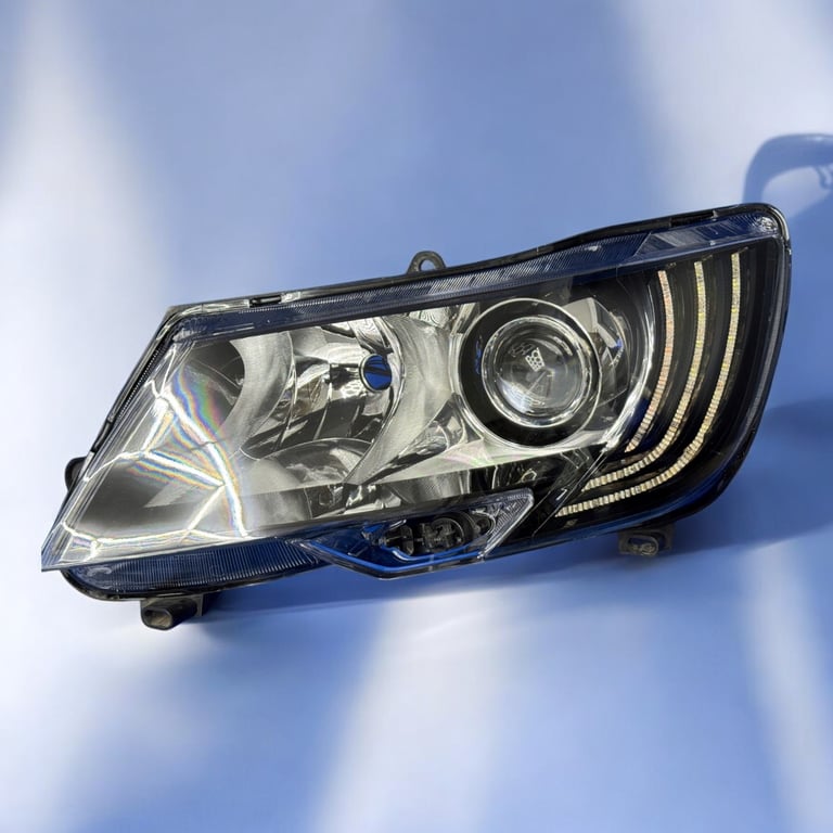 Frontscheinwerfer Skoda Superb II 3T1941017 Xenon Links Scheinwerfer Headlight