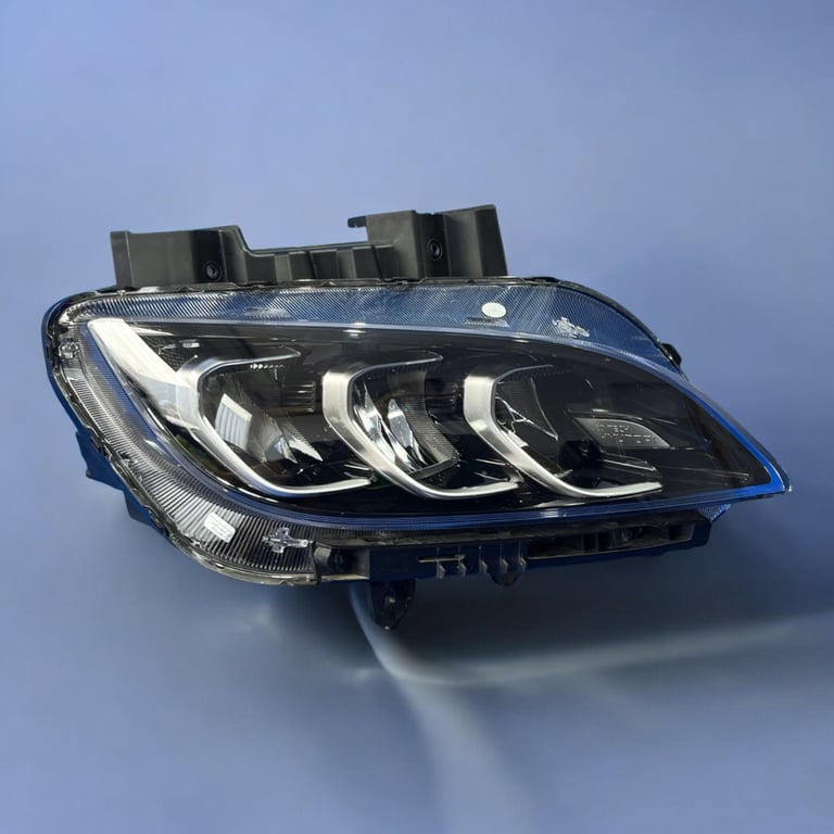 Frontscheinwerfer Hyundai Kona J9921-63060 92102J9600 LED Rechts Headlight