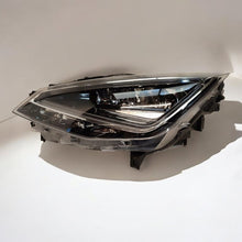 Laden Sie das Bild in den Galerie-Viewer, Frontscheinwerfer Seat Arona Links Scheinwerfer Headlight