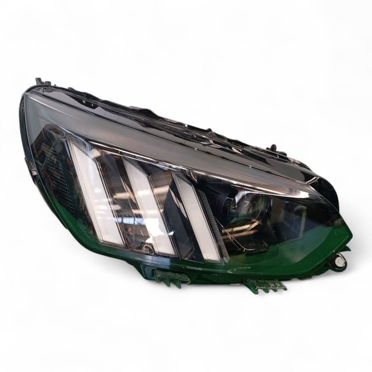 Frontscheinwerfer Peugeot 2008 208 II 19-9823193480 Rechts Headlight