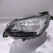 Laden Sie das Bild in den Galerie-Viewer, Frontscheinwerfer Peugeot 2008 II 9831685180 Links Scheinwerfer Headlight