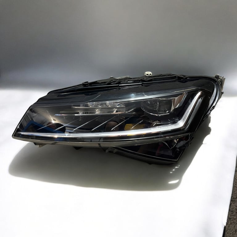 Frontscheinwerfer Skoda Superb III 3V1941015D LED Links Scheinwerfer Headlight