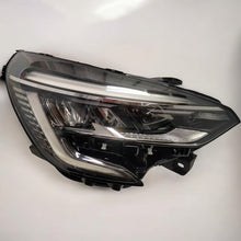 Load image into Gallery viewer, Frontscheinwerfer Renault Clio V 260107933R Full LED Rechts Headlight SCH9005171217yk