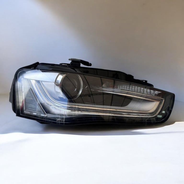 Frontscheinwerfer Audi A4 B8 8K0941006C Rechts Scheinwerfer Headlight