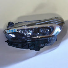 Laden Sie das Bild in den Galerie-Viewer, Frontscheinwerfer Ford S Max Links Scheinwerfer Headlight