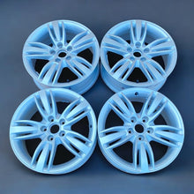 Laden Sie das Bild in den Galerie-Viewer, 4x Alufelge 17 Zoll 8.5" 5x112 33ET Glanz Silber 8U0601025E Audi A4 A3 Rim Wheel FEL4139647792rh