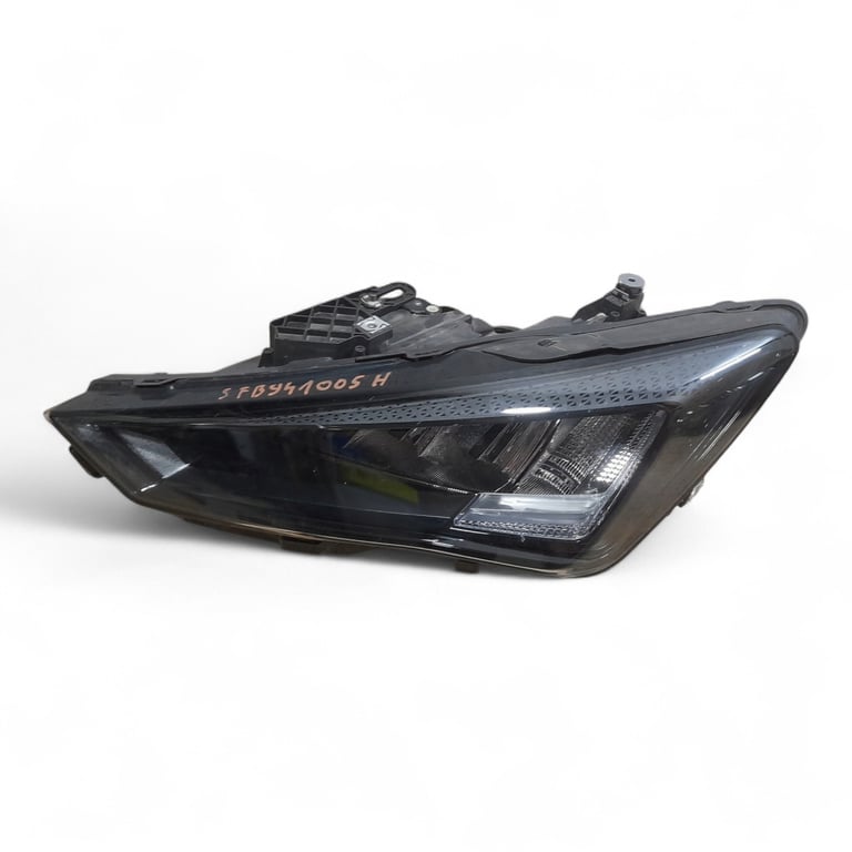 Frontscheinwerfer Seat Leon 5FB941005H LED Ein Stück (Rechts oder Links)