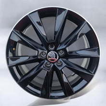 Laden Sie das Bild in den Galerie-Viewer, 1x Alufelge 17 Zoll 7.0&quot; 5x100 46ET Glanz Schwarz 5JJ601025 Skoda Rapid
