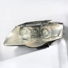 Laden Sie das Bild in den Galerie-Viewer, Frontscheinwerfer VW Passat 3C0941751G Bi-Xenon Links Scheinwerfer Headlight