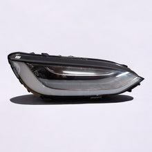 Laden Sie das Bild in den Galerie-Viewer, Frontscheinwerfer Tesla X 103431901E LED Rechts Scheinwerfer Headlight