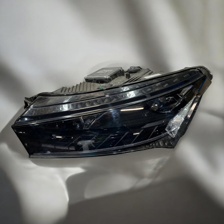 Frontscheinwerfer Skoda Enyaq 5LB941015G Links Scheinwerfer Headlight