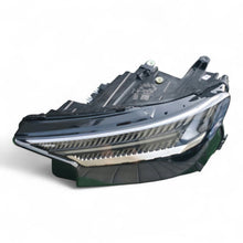 Load image into Gallery viewer, Frontscheinwerfer Audi E-Tron 89A941035M Full LED Ein Stück (Rechts oder Links) SCH7263022998vi