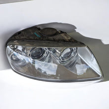 Load image into Gallery viewer, Frontscheinwerfer VW Touareg 7L6941018BG Halogen Rechts Scheinwerfer Headlight