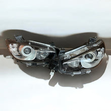 Load image into Gallery viewer, Frontscheinwerfer Mazda Cx-5 KD5351040 Ein Stück (Rechts oder Links) Headlight SCH9983507119an