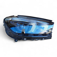 Laden Sie das Bild in den Galerie-Viewer, Frontscheinwerfer Mercedes-Benz Gle A1679065608 Ein Stück (Rechts oder Links)