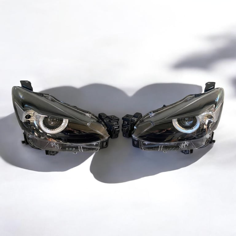 Frontscheinwerfer Mazda D43N-51030 D43N-51040 Full LED Rechts oder Links