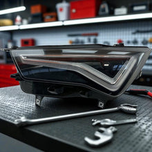 Laden Sie das Bild in den Galerie-Viewer, Frontscheinwerfer Seat Ateca 577941031C Links Scheinwerfer Headlight