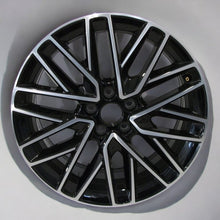 Laden Sie das Bild in den Galerie-Viewer, 1x Alufelge 17 Zoll 7.0&quot; 5x100 51ET Glanz Schwarz 6F0071497A Seat Ibiza