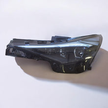 Load image into Gallery viewer, Frontscheinwerfer Hyundai Elantra VII 92101AA000 202292101-AA LED Links