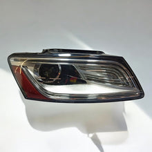 Laden Sie das Bild in den Galerie-Viewer, Frontscheinwerfer Audi Q5 8R0941006E Rechts Scheinwerfer Headlight