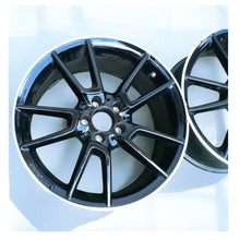 Load image into Gallery viewer, 1x Alufelge 19 Zoll 8.5" 5x112 52ET A2054012300 Mercedes-Benz W205 Rim Wheel FEL2259313742bh