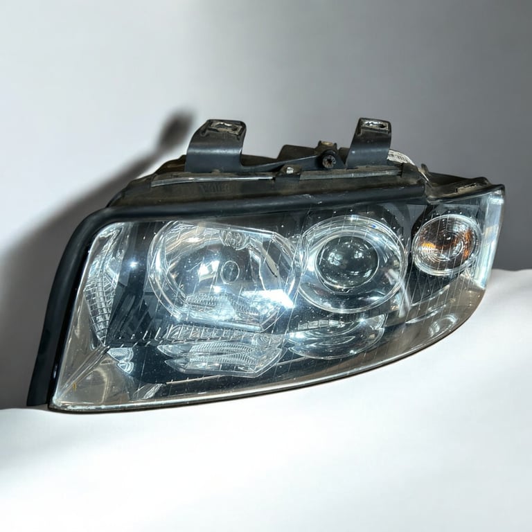 Frontscheinwerfer Audi A4 B6 8E0941029Q Xenon Links Scheinwerfer Headlight