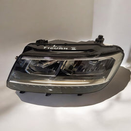 Frontscheinwerfer VW Tiguan Links Scheinwerfer Headlight