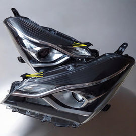 Frontscheinwerfer Toyota Yaris Ein Satz Scheinwerfer Headlight SCH3123663173sl