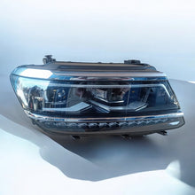 Laden Sie das Bild in den Galerie-Viewer, Frontscheinwerfer VW Tiguan Allspace 5NN941082C Full LED Rechts Headlight