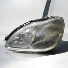 Laden Sie das Bild in den Galerie-Viewer, Frontscheinwerfer Mercedes-Benz A2208200761 XEnon Links Scheinwerfer Headlight