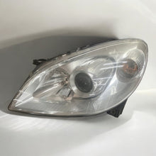 Load image into Gallery viewer, Frontscheinwerfer Mercedes-Benz W245 Links Scheinwerfer Headlight