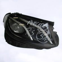 Laden Sie das Bild in den Galerie-Viewer, Frontscheinwerfer Mercedes-Benz W213 A2139064004KZ LED Rechts Headlight SCH8697709123tv