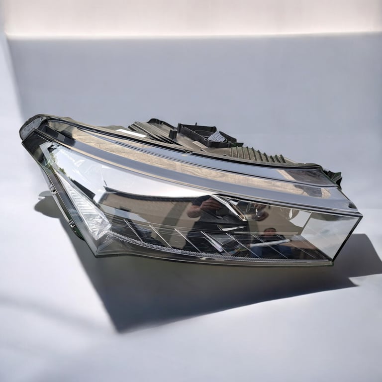 Frontscheinwerfer Skoda Enyaq 5LB941016G Rechts Scheinwerfer Headlight