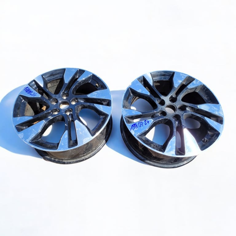 2x Alufelge 18 Zoll 7.5" 5x108 49ET Glanz Schwarz YP00063880 Opel Grandland X