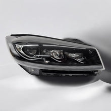 Load image into Gallery viewer, Frontscheinwerfer Kia Sorento III 92102-C5620 C5921-21220 Rechts Headlight