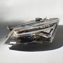 Load image into Gallery viewer, Frontscheinwerfer Seat Ateca 576941007D LED Links Scheinwerfer Headlight