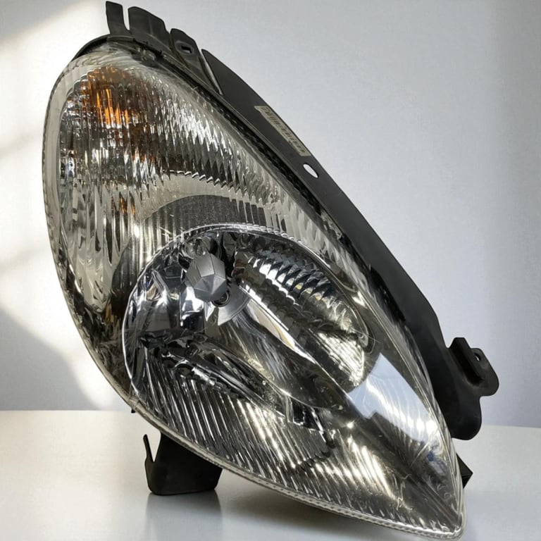 Frontscheinwerfer Citroën Xsara Picasso 89300200 9631494980 Rechts oder Links