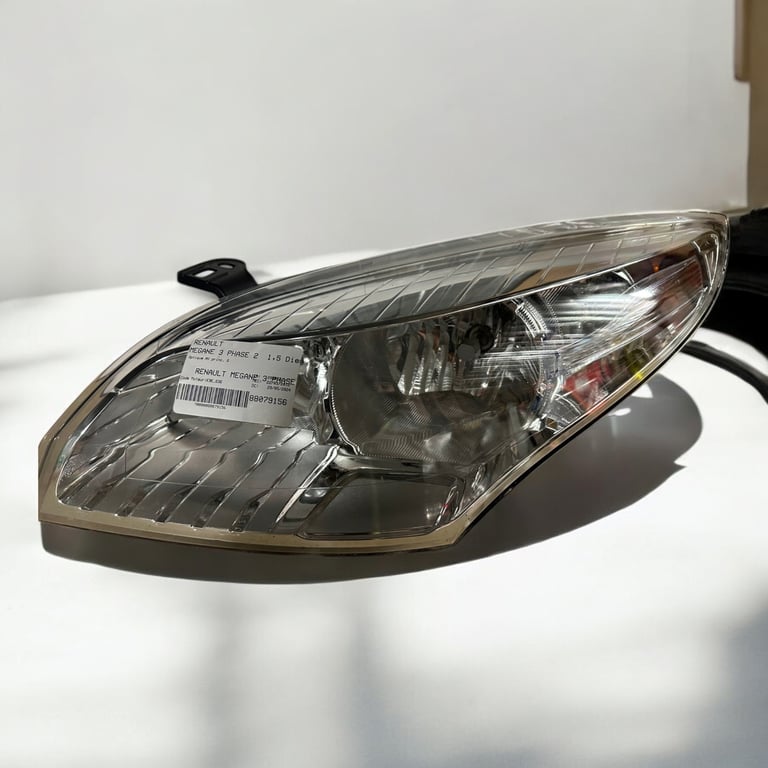 Frontscheinwerfer Renault Megane III Links Scheinwerfer Headlight SCH6741817527wl