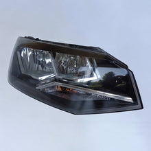 Laden Sie das Bild in den Galerie-Viewer, Frontscheinwerfer VW Polo 2G1941006 Rechts Scheinwerfer Headlight