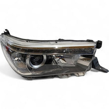 Laden Sie das Bild in den Galerie-Viewer, Frontscheinwerfer Toyota Hilux VIII CCI3261 LED Rechts Scheinwerfer Headlight SCH1982877631qe