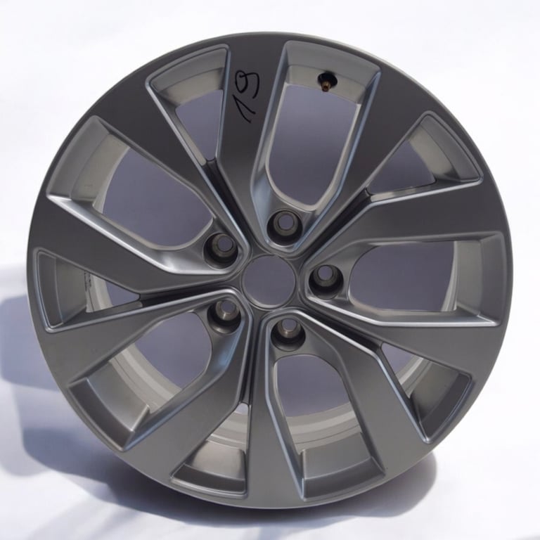 2x Alufelge 17 Zoll 7.0" 5x114.3 40ET Glanz 403004404R Renault Rim Wheel