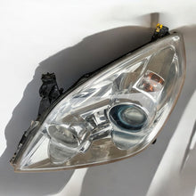 Laden Sie das Bild in den Galerie-Viewer, Frontscheinwerfer Opel Signum Vectra C 13170933 Xenon Links Headlight SCH6049661438lt